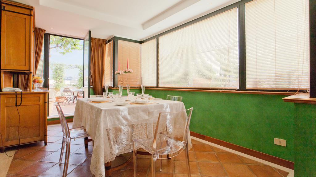 Rental In Rome - Fontana Di Trevi Penthouse المظهر الخارجي الصورة
