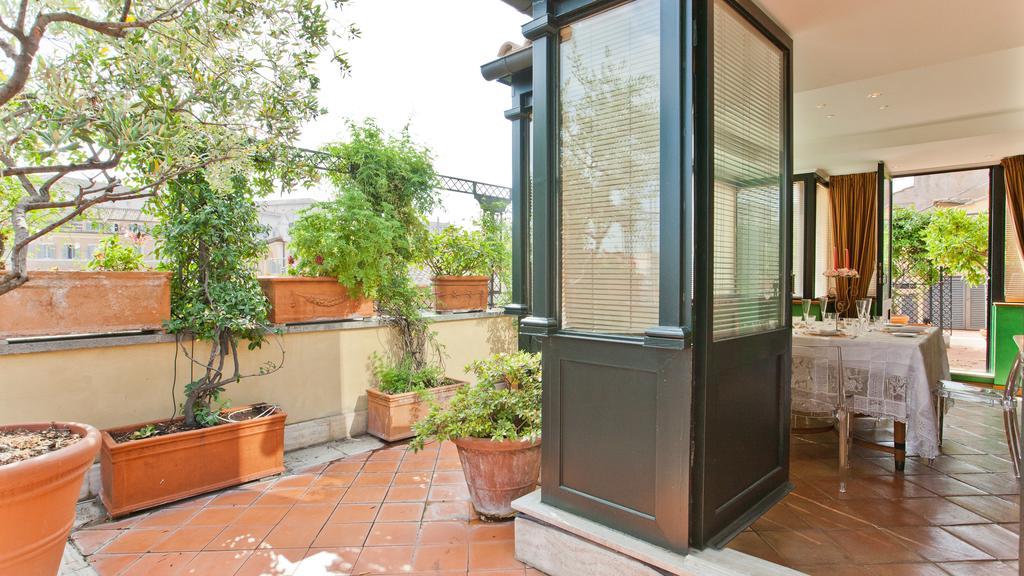 Rental In Rome - Fontana Di Trevi Penthouse المظهر الخارجي الصورة